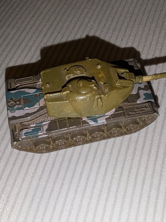 Vintage 1974 Hot Wheels Tank - Picture 1 of 2